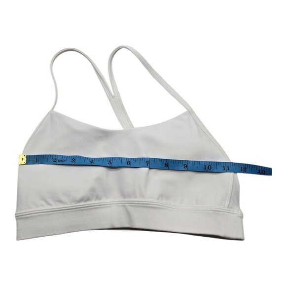 Lululemon Bra Women 4 White Flow Y Nulu Light Support Athleisure Gym LW2CTIS - Picture 3 of 5